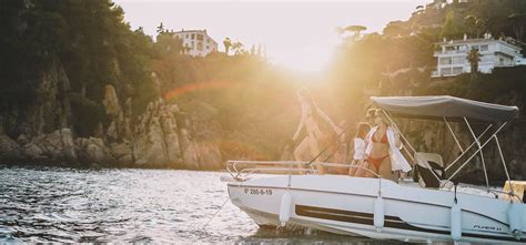 Boat rental Blanes: Wide selection, easy booking